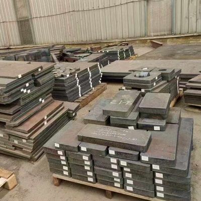 Q235B SS400 A36 المواد قطع فولاذية مخصصة 80MM-11800MM الطول